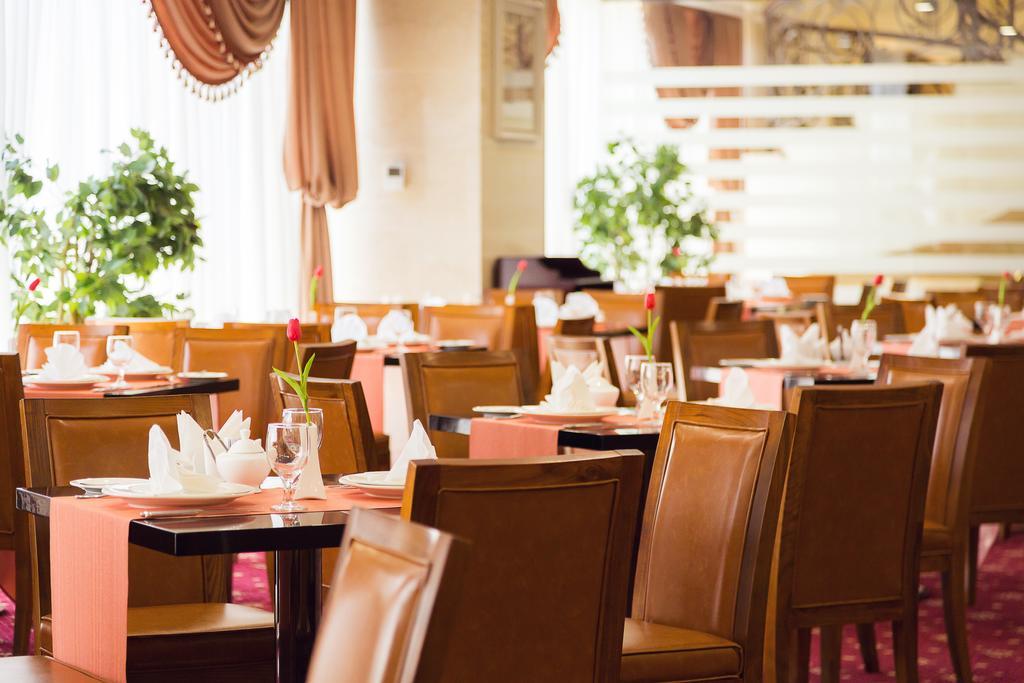 Shera Inn Hotel Αλμάτι Εξωτερικό φωτογραφία